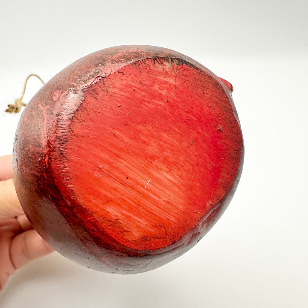 Vintage Unmarked Wooden Gourd Shaped Primitive Hand Painted Santa Ornament 4,5" - Picture 6 of 6
